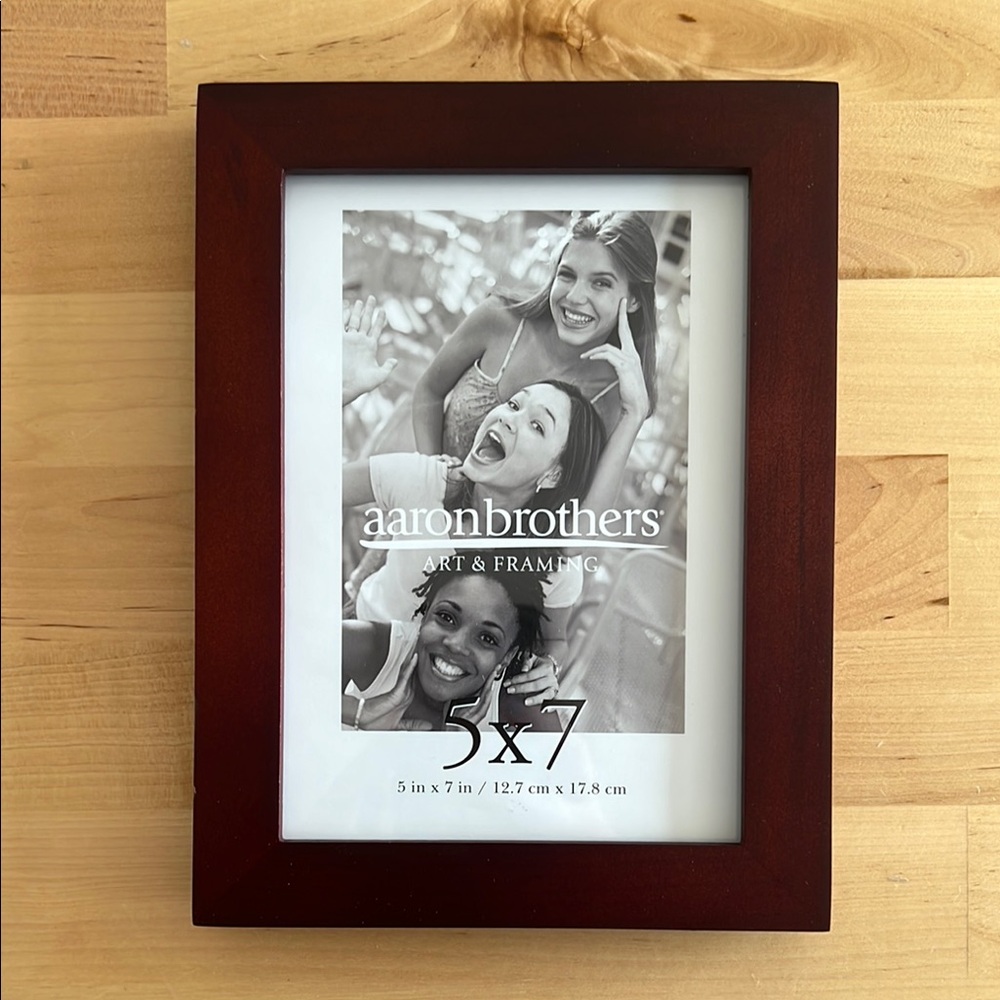 Aaron Brothers 5x7 Brown Wood Frame